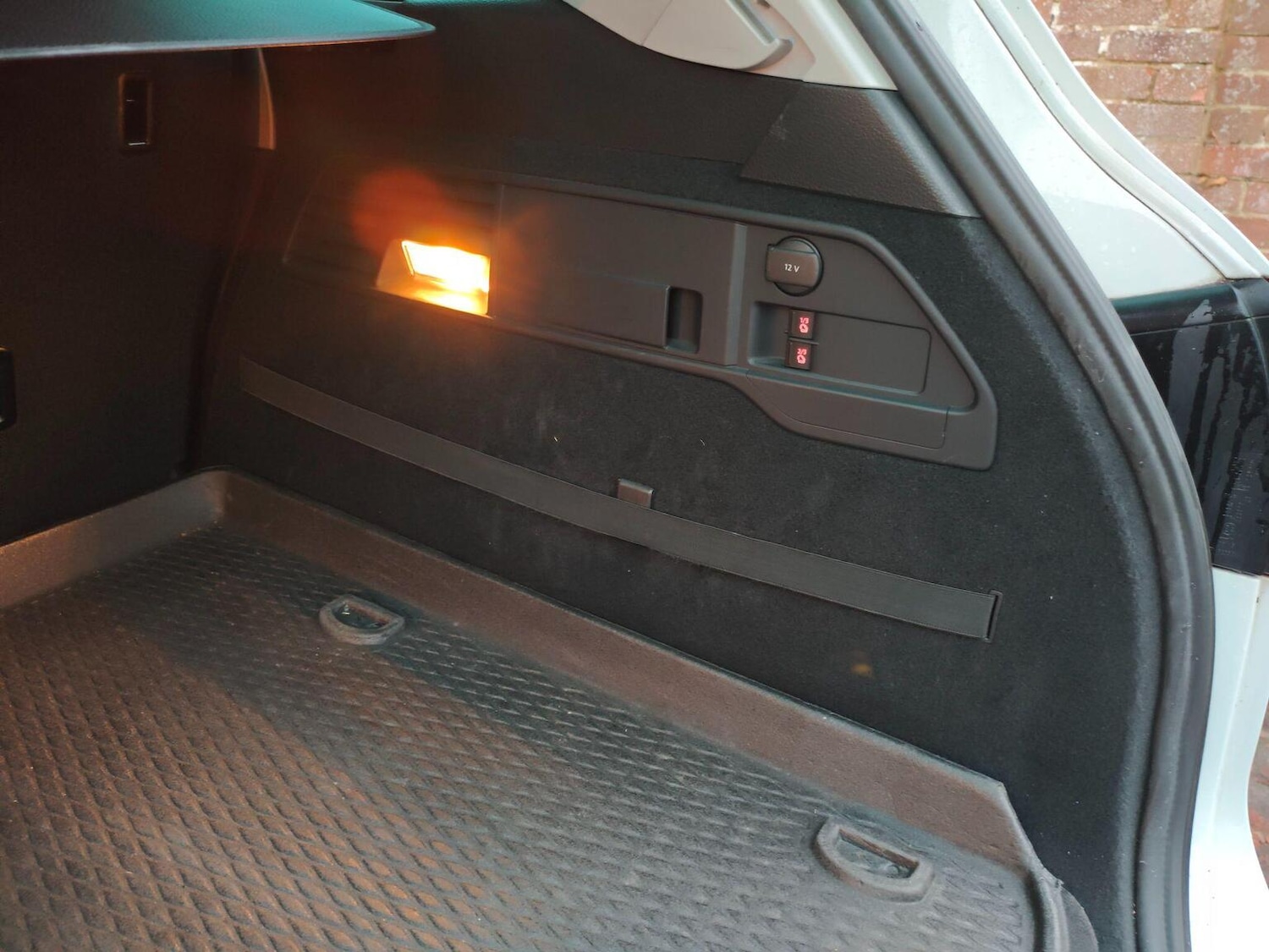 Used Volkswagen Touareg 2013 for sale - 76769790: Photo 30