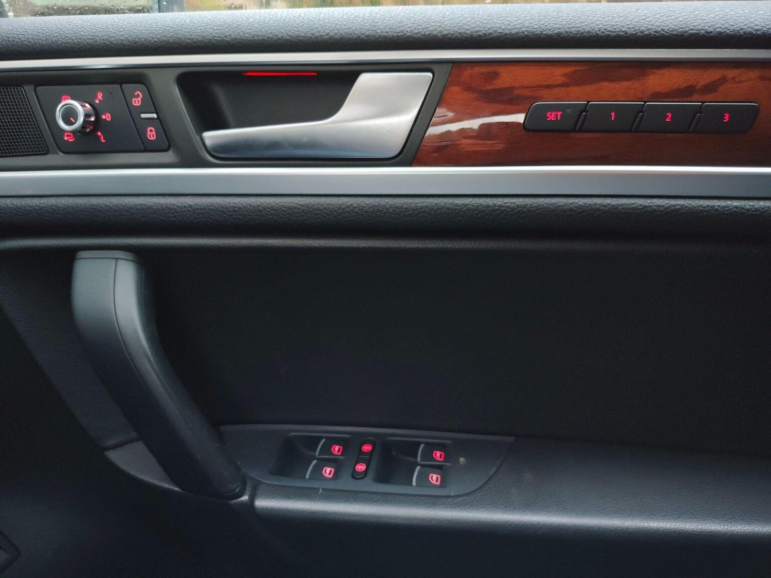 Used Volkswagen Touareg 2013 for sale - 76769790: Photo 44