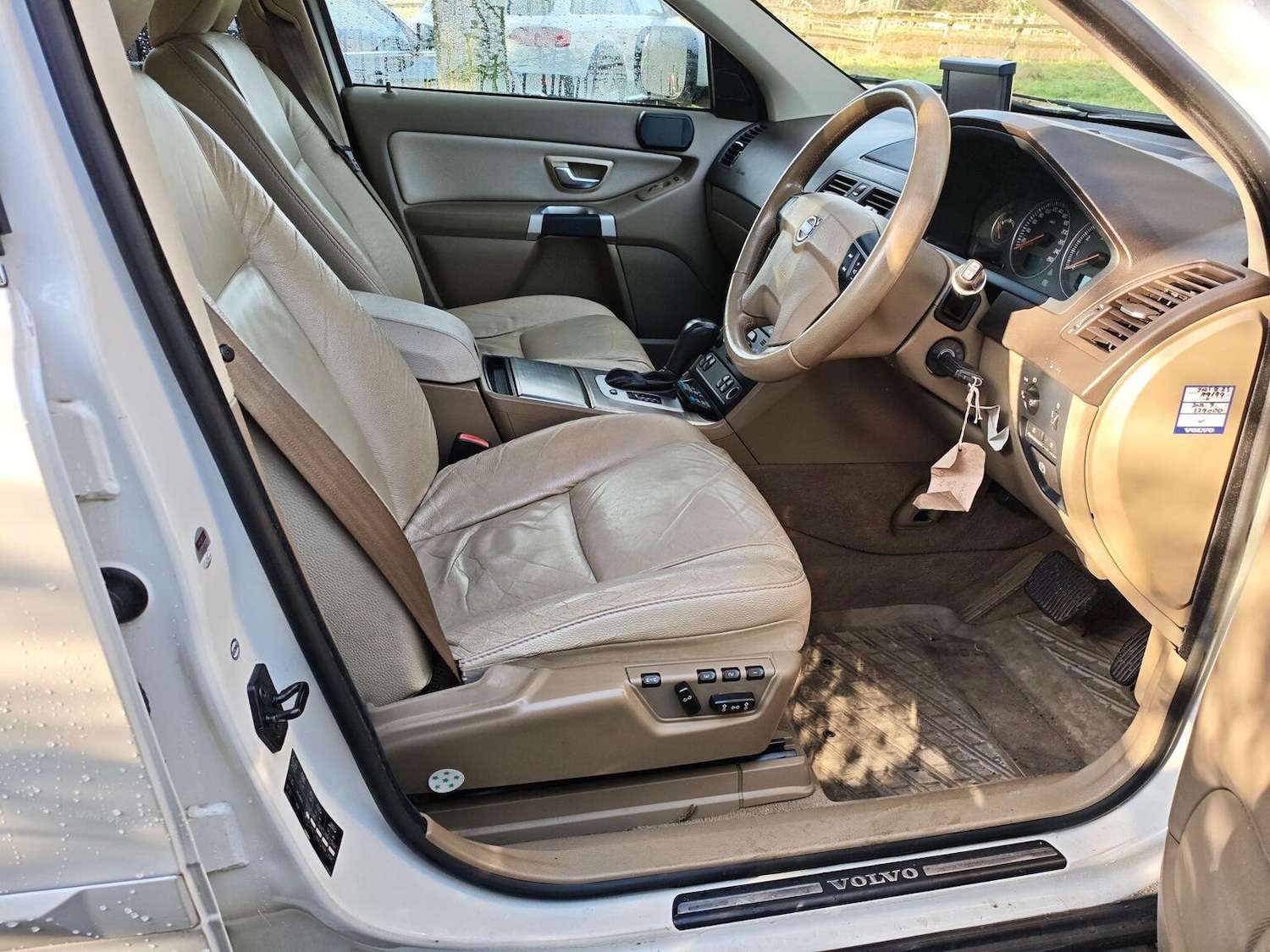 Used Volvo XC90 2010 for sale - 77470227: Photo 10