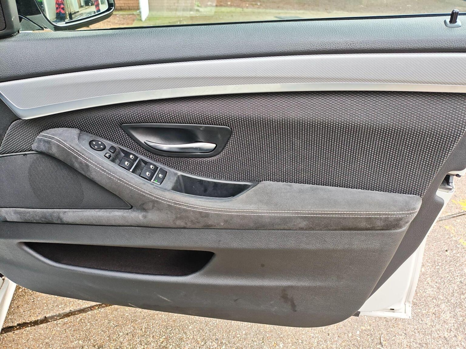 Used BMW 5 Series 2011 for sale - 77303631: Photo 12