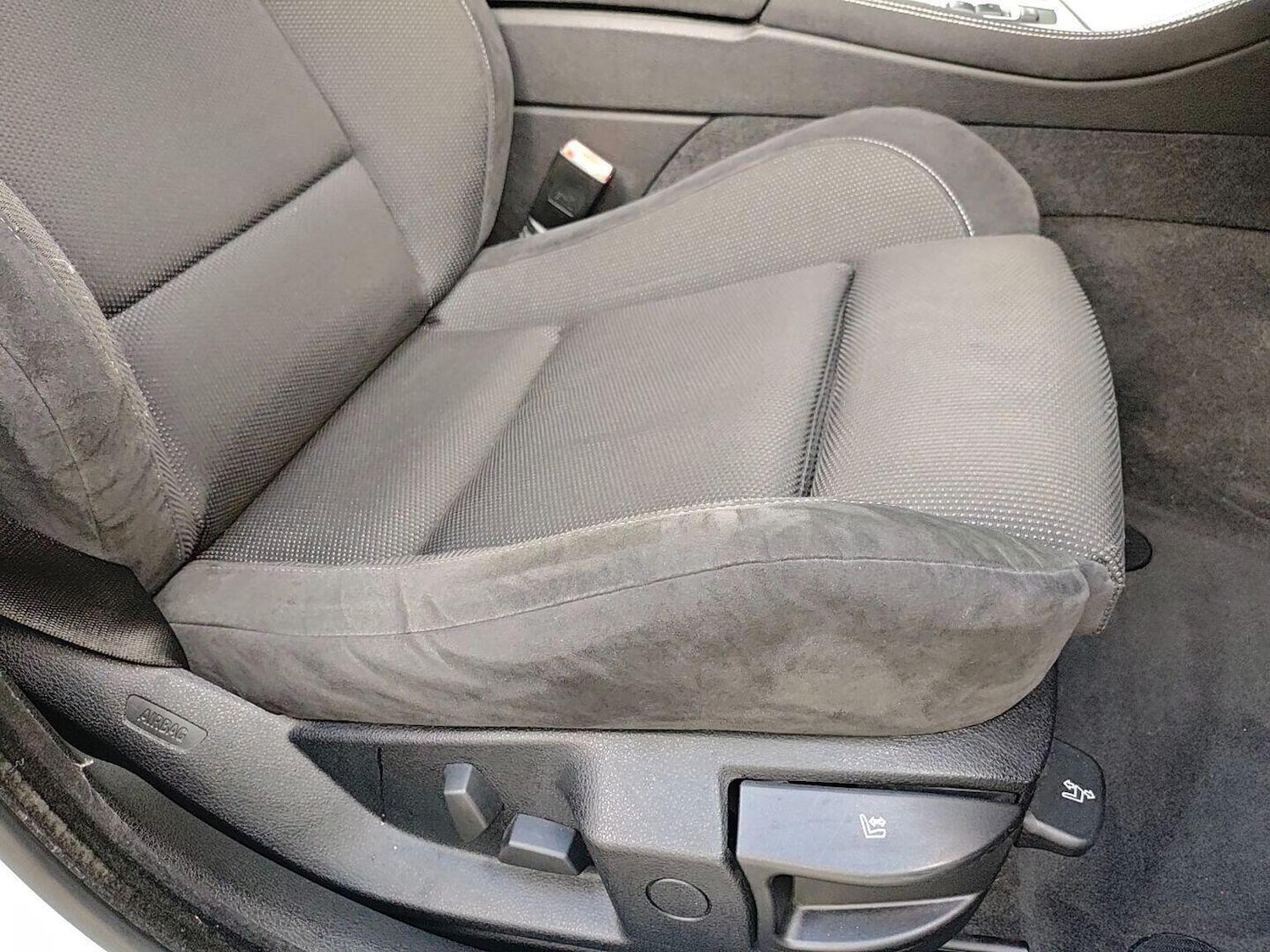 Used BMW 5 Series 2011 for sale - 77303631: Photo 34