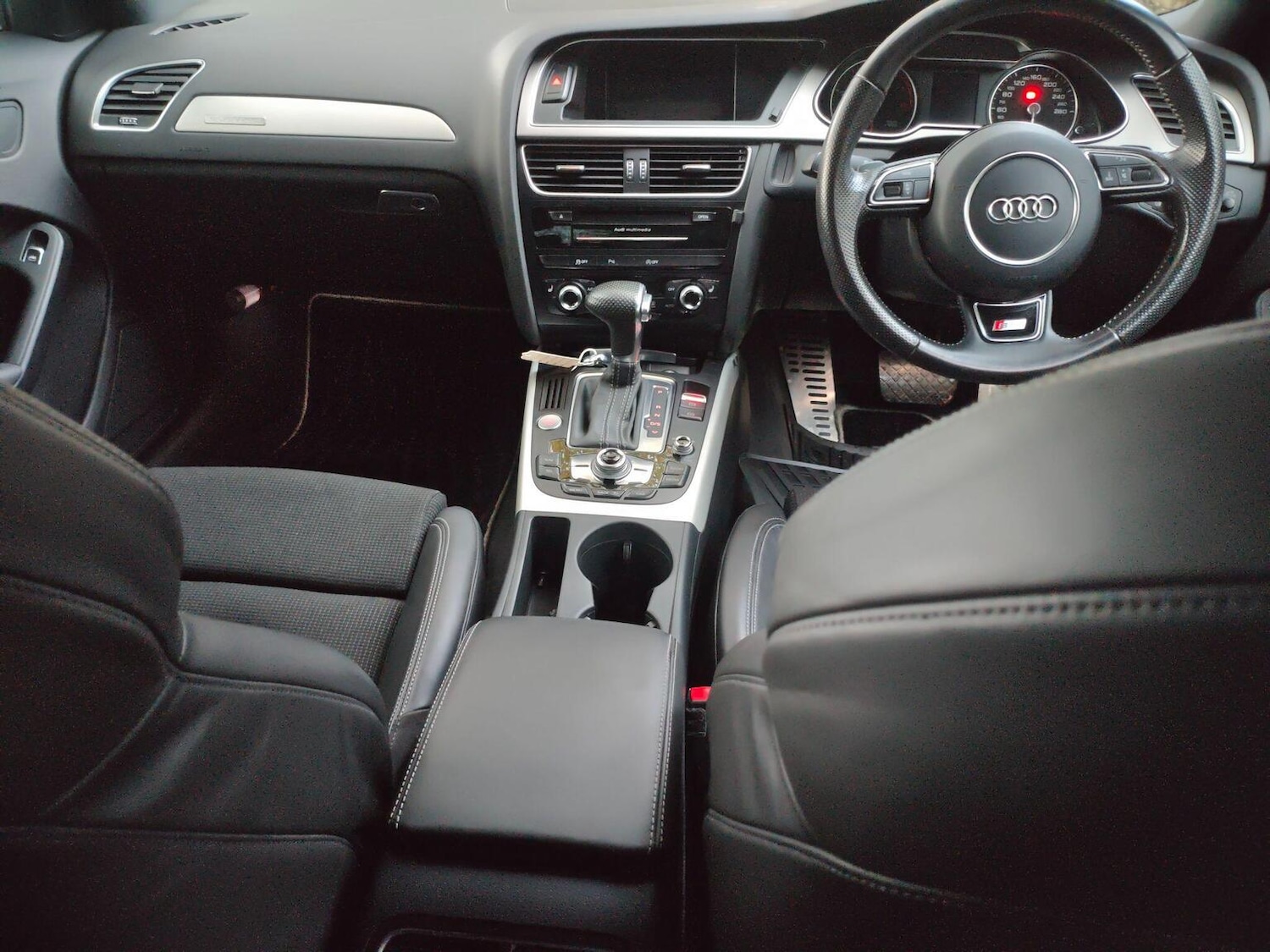 Used Audi A4 Avant 2013 for sale - 76638034: Photo 9