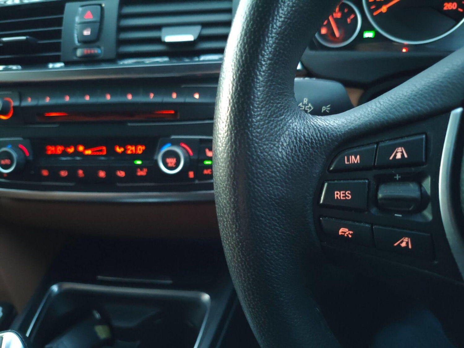 Used BMW 3 Series 2014 for sale - 76769153: Photo 11