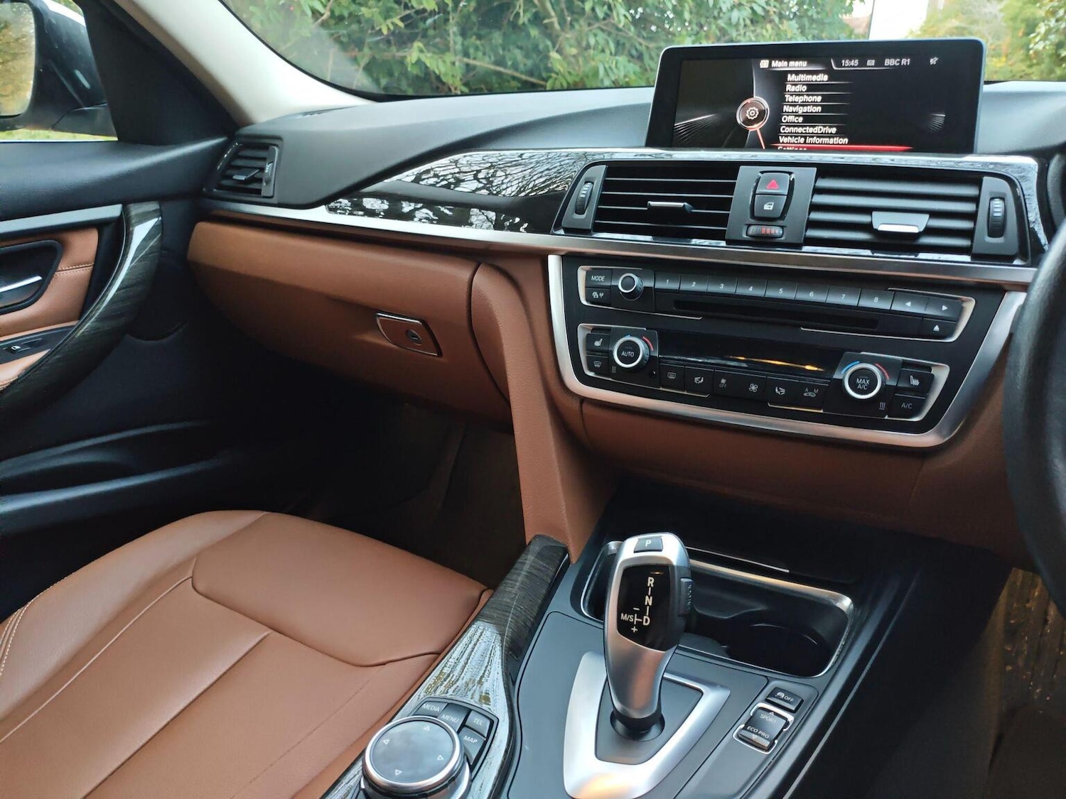 Used BMW 3 Series 2014 for sale - 76769153: Photo 2