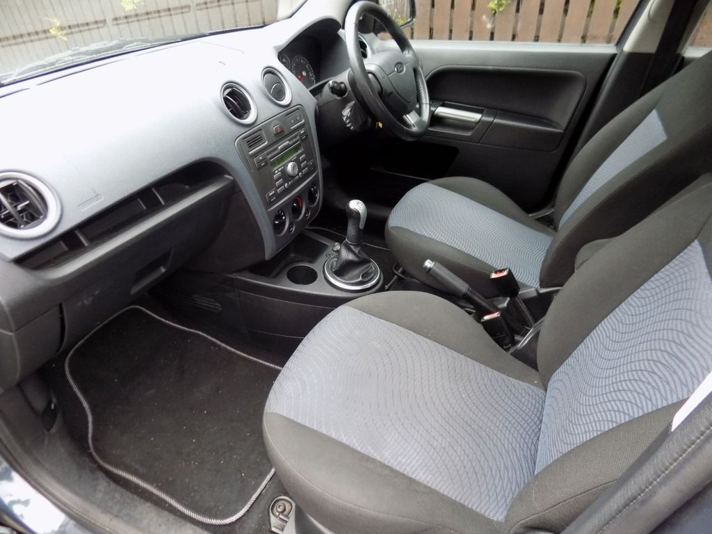 Used Ford Fusion 2011 for sale - 76178432: Photo 7