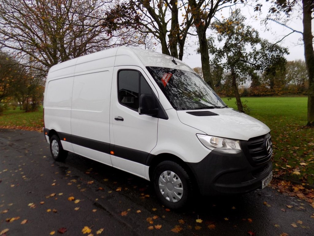 Used Mercedes-Benz Sprinter 2021 for sale - 76535932: Photo 2