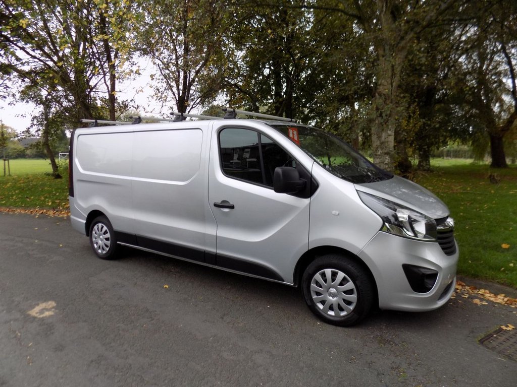 Used Vauxhall Vivaro 2019 for sale - 76312975: Photo 1