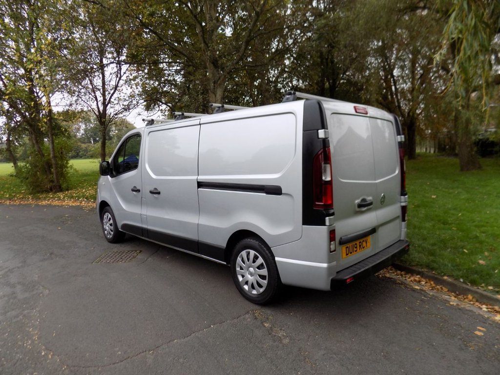 Used Vauxhall Vivaro 2019 for sale - 76312975: Photo 5
