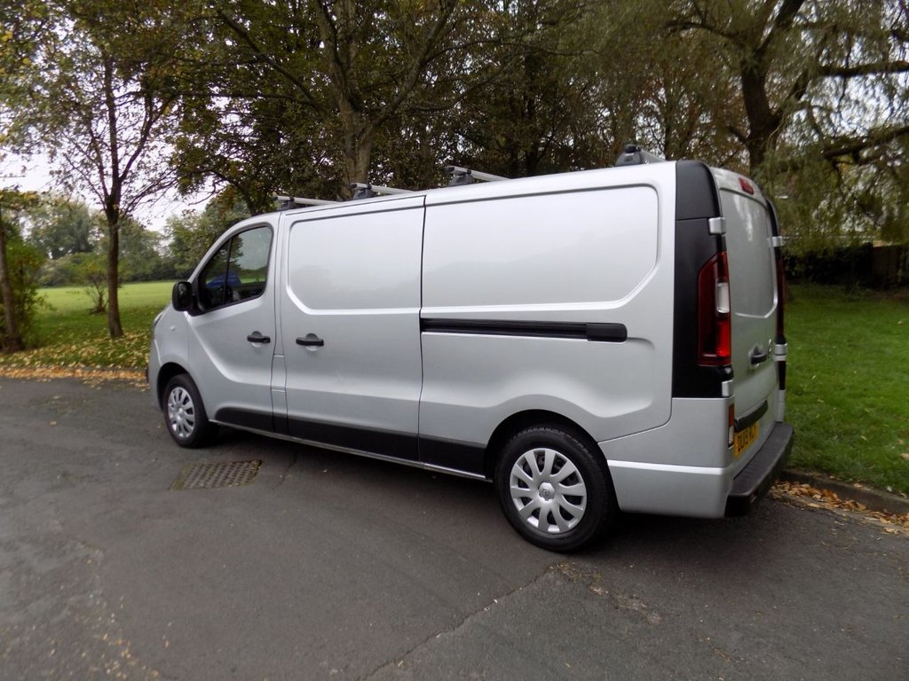 Used Vauxhall Vivaro 2019 for sale - 76312975: Photo 6