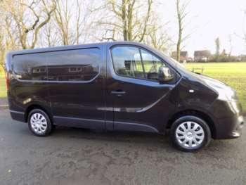 Used Nissan NV300 2019 for sale - 73632335: Photo