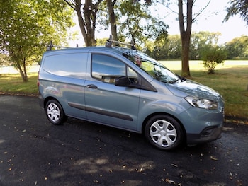 Ford - Transit Courier
