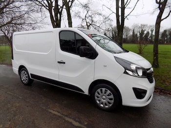 Vauxhall Vivaro feature image