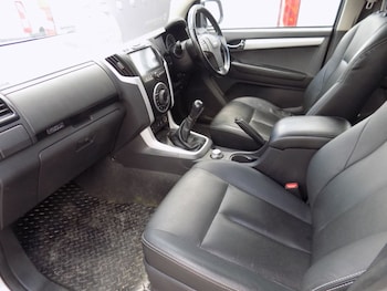 Used Isuzu D-Max 2019 for sale - 78863763: Photo