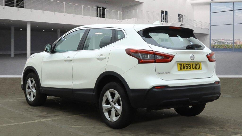 Used Nissan Qashqai 2019 for sale - 77982995: Photo 2