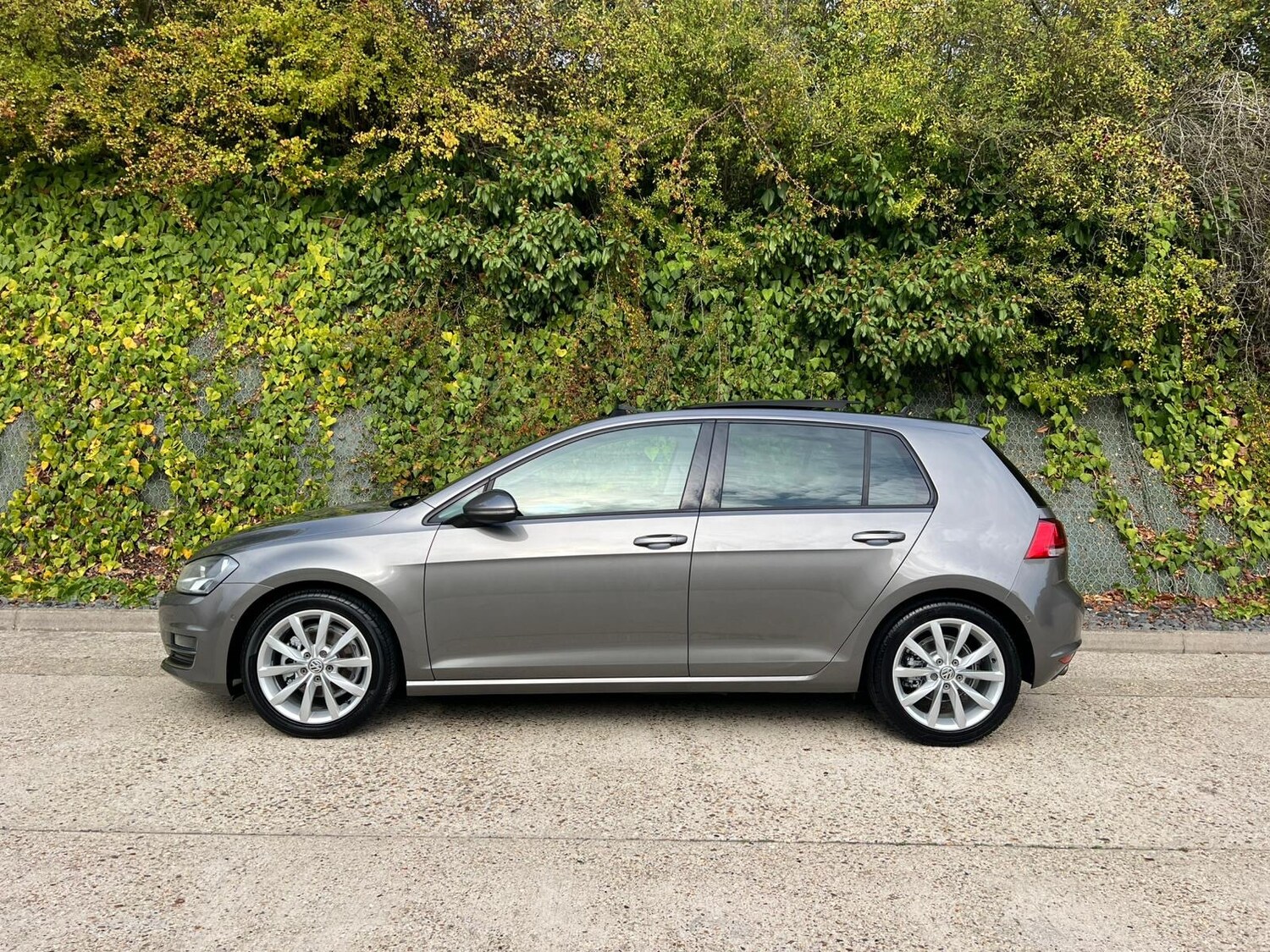 Used Volkswagen Golf for sale - 78103537: Photo 10