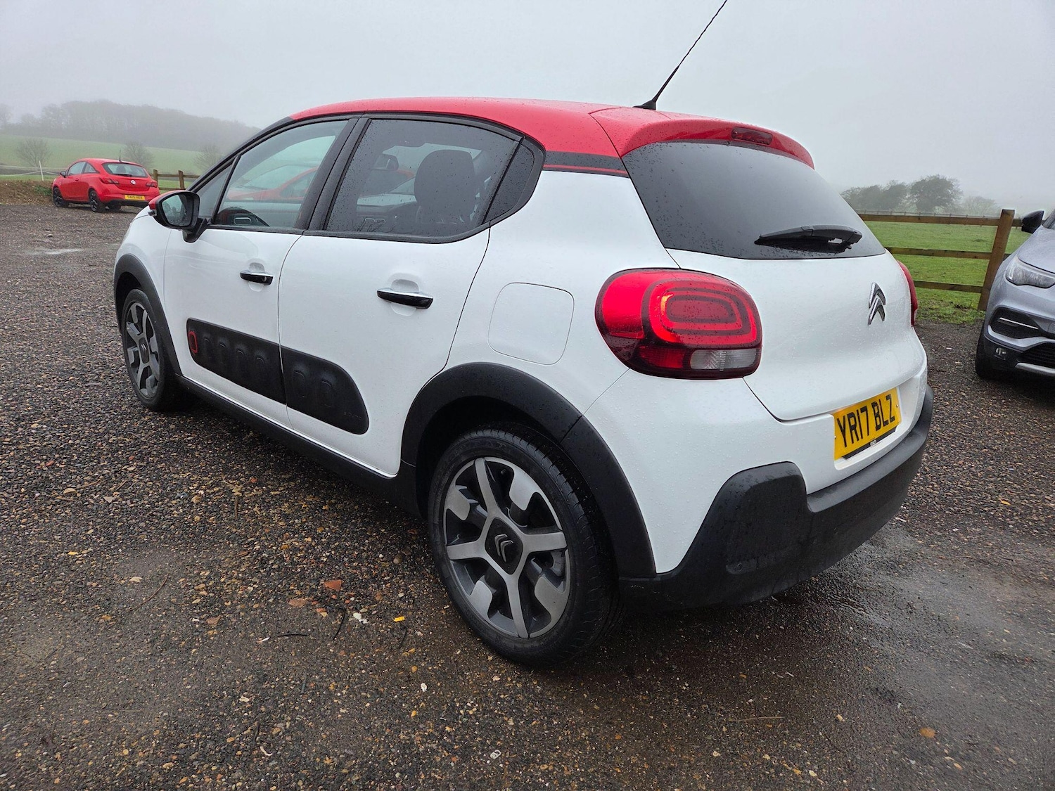 Used Citroen C3 2017 for sale - 77927811: Photo 2