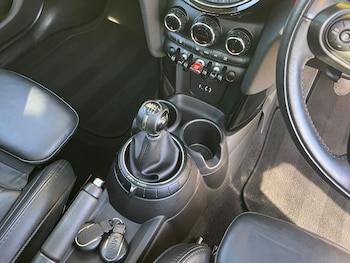 Used MINI Hatch 2017 for sale - 78103546: Photo