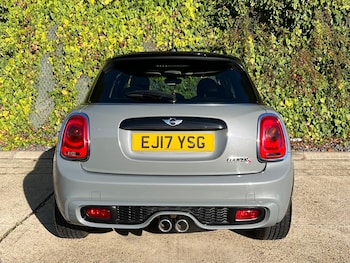 Used MINI Hatch 2017 for sale - 78103546: Photo