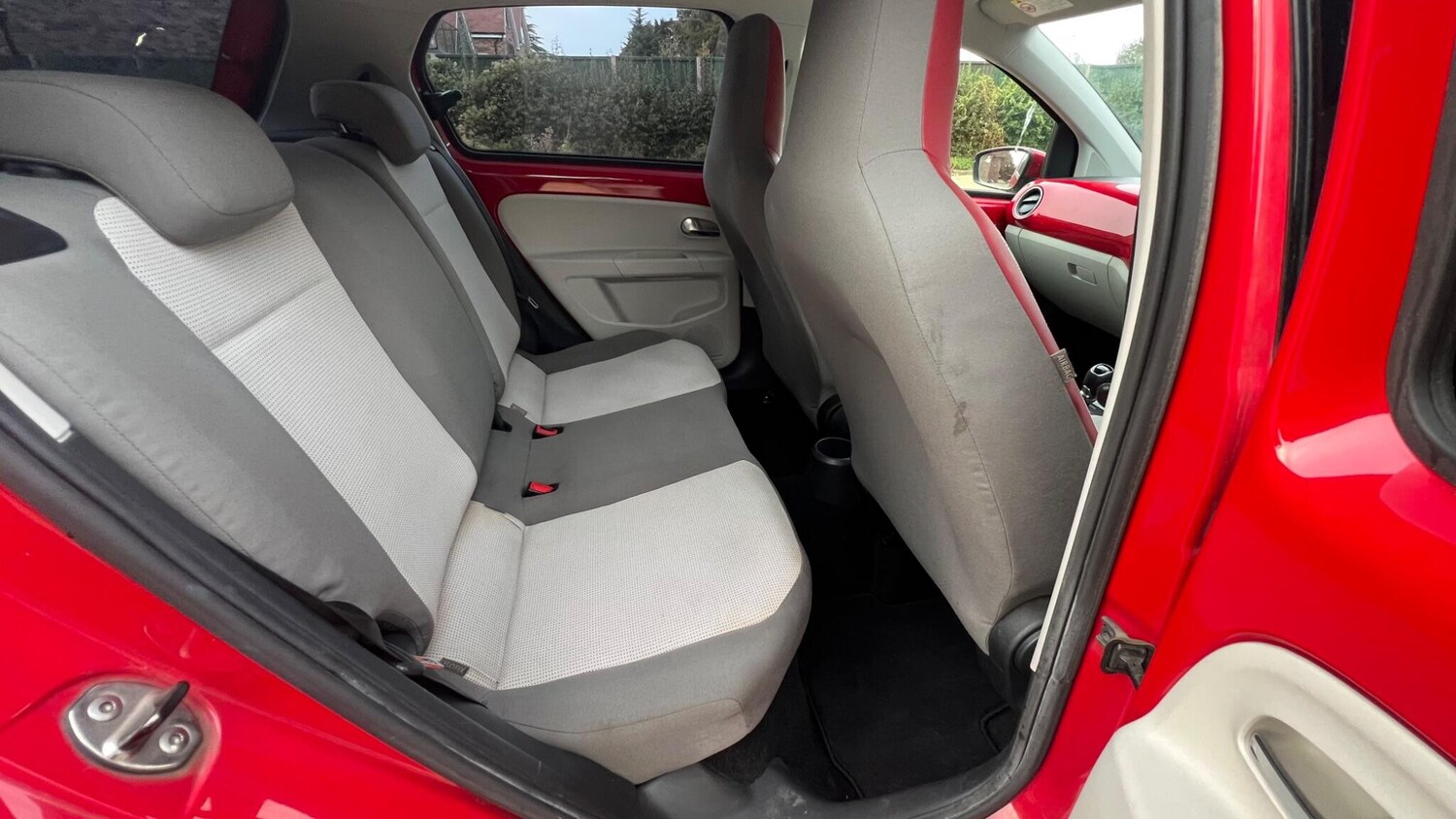 Used Volkswagen up! 2025 for sale - 77971863: Photo 12