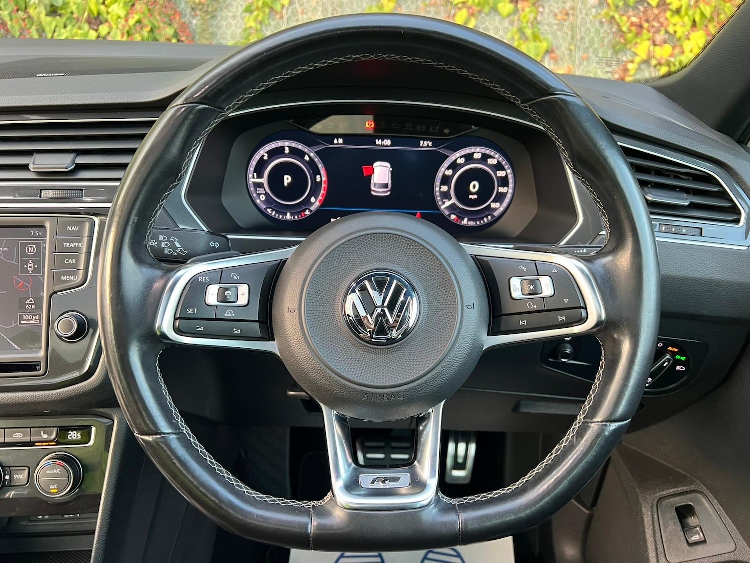 Used Volkswagen Tiguan for sale - 78103536: Photo 3