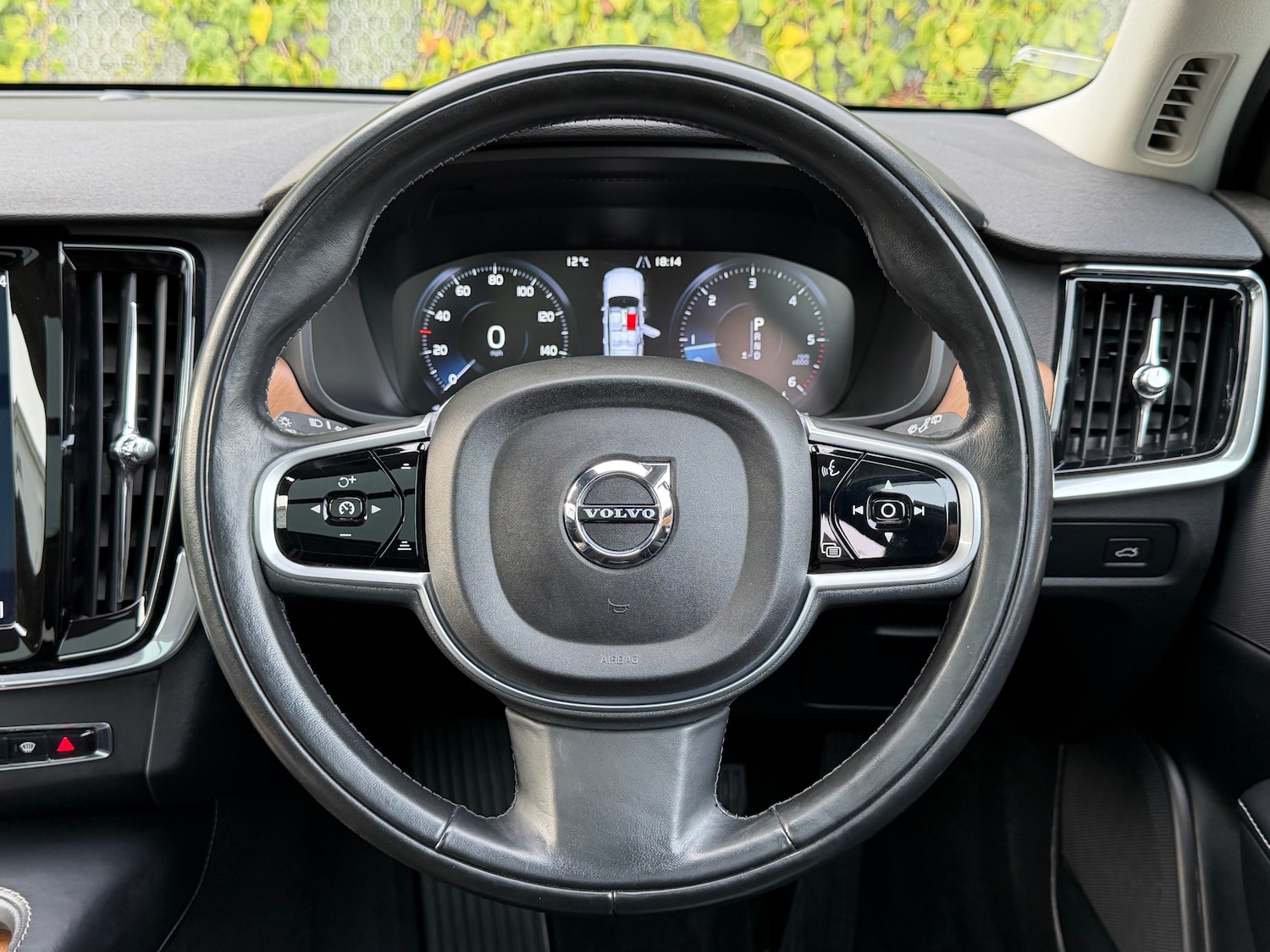 Used Volvo V90 2018 for sale - 78207063: Photo 12