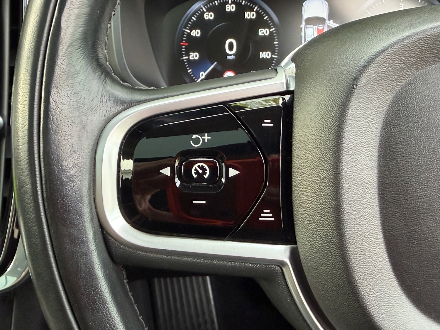 Used Volvo V90 2018 for sale - 78207063: Photo 13