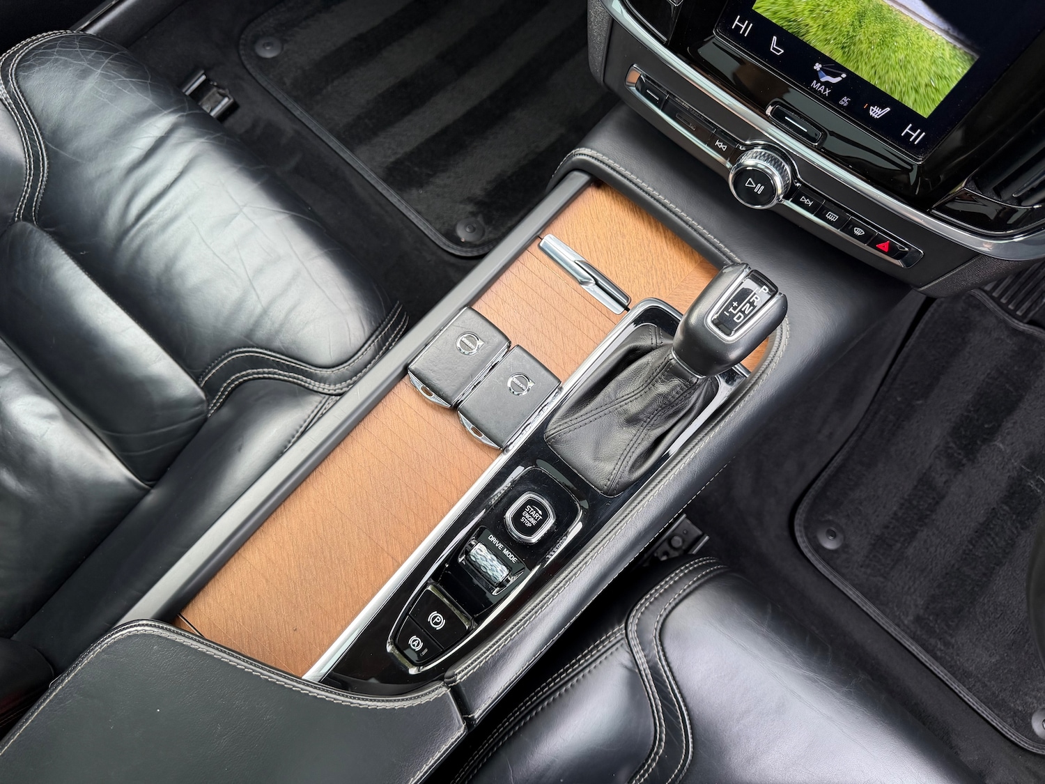 Used Volvo V90 2018 for sale - 78207063: Photo 24