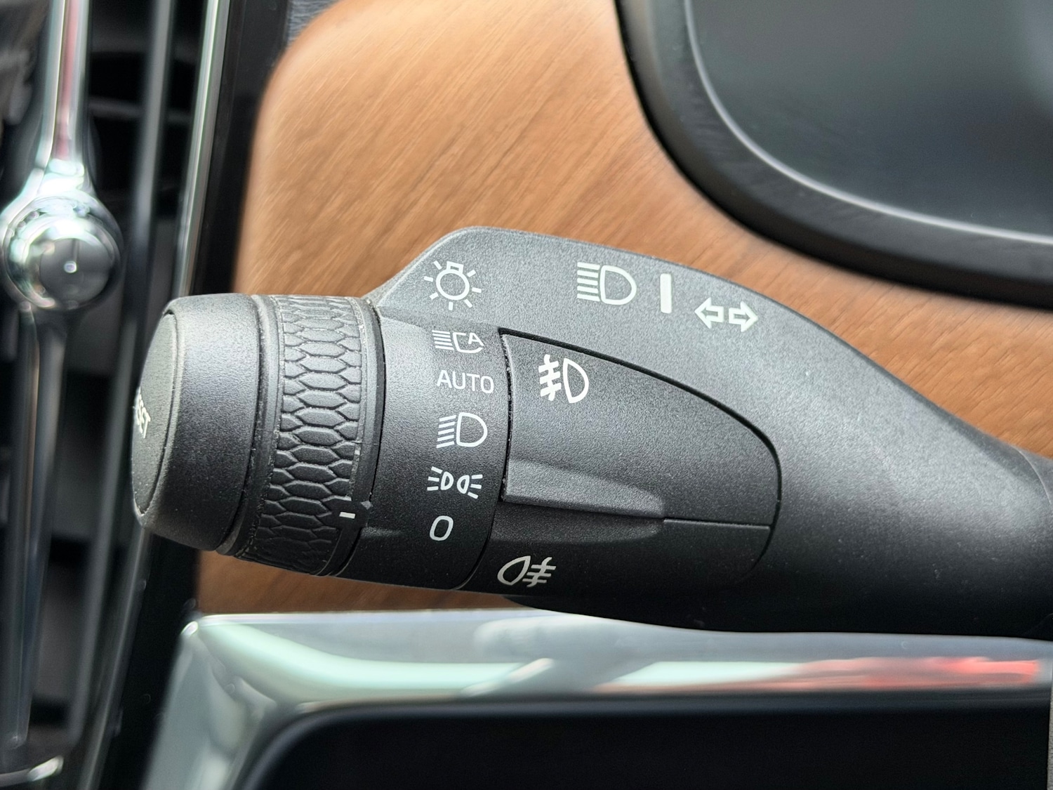 Used Volvo V90 2018 for sale - 78207063: Photo 25