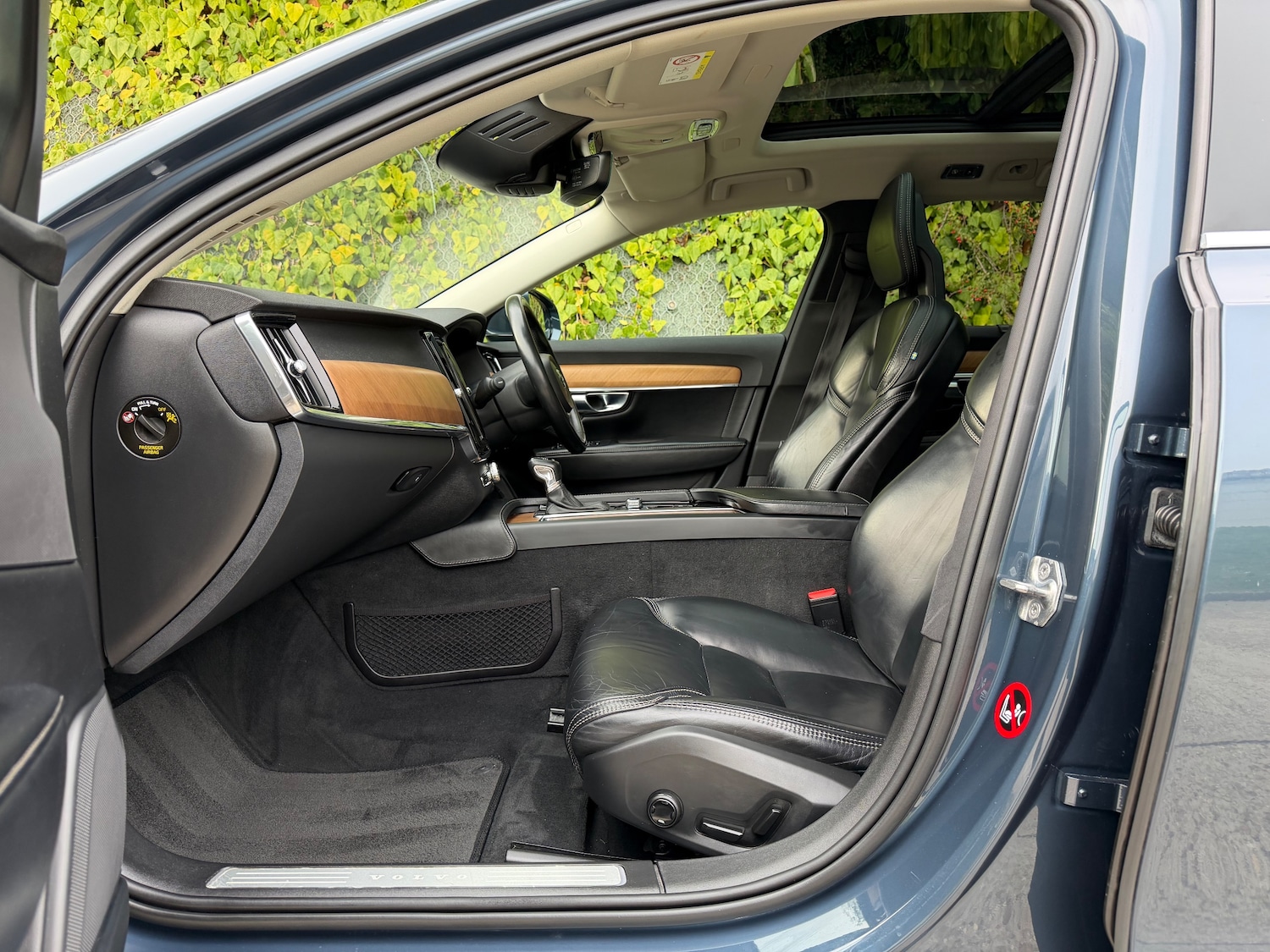 Used Volvo V90 2018 for sale - 78207063: Photo 4