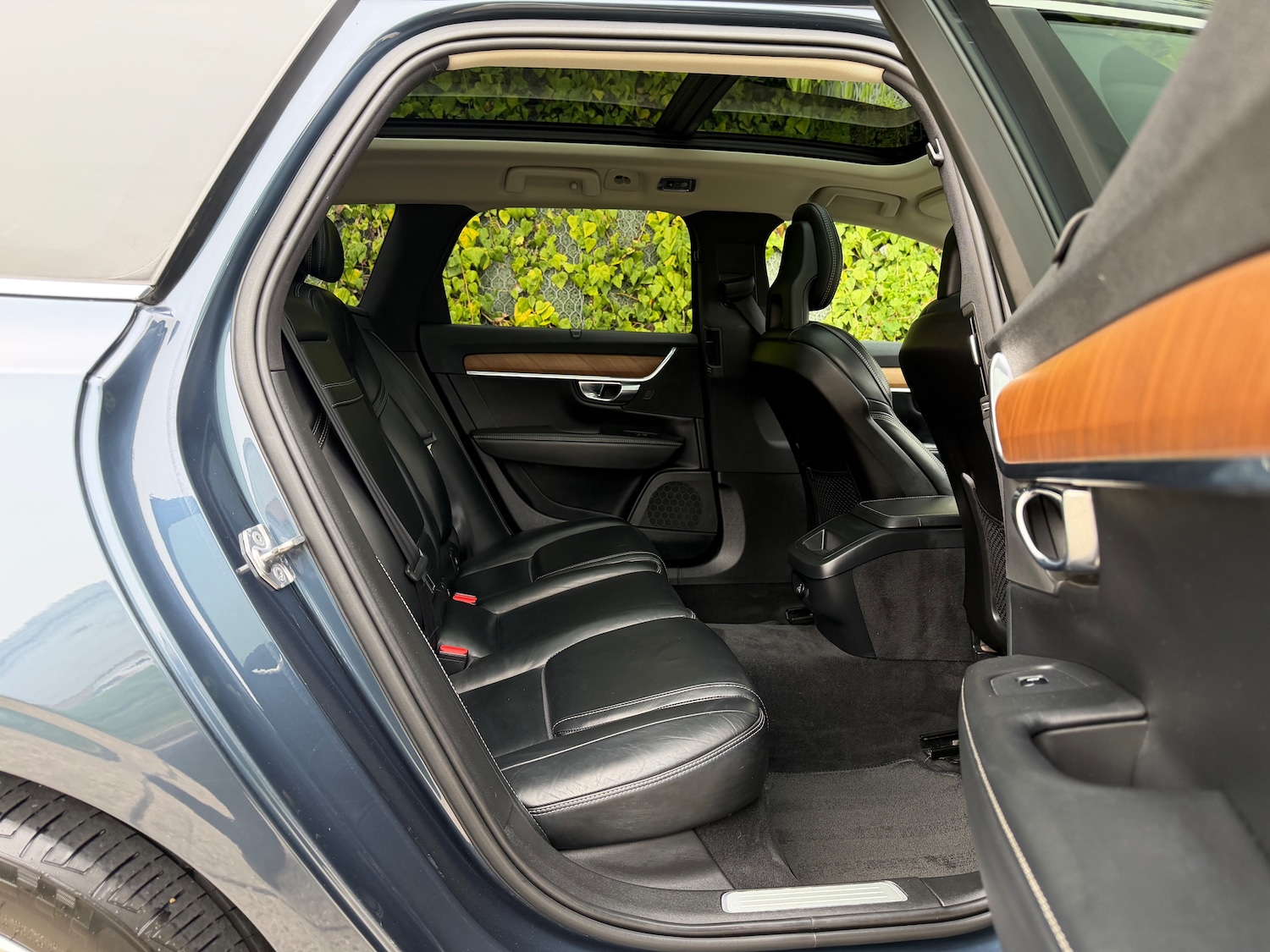 Used Volvo V90 2018 for sale - 78207063: Photo 7