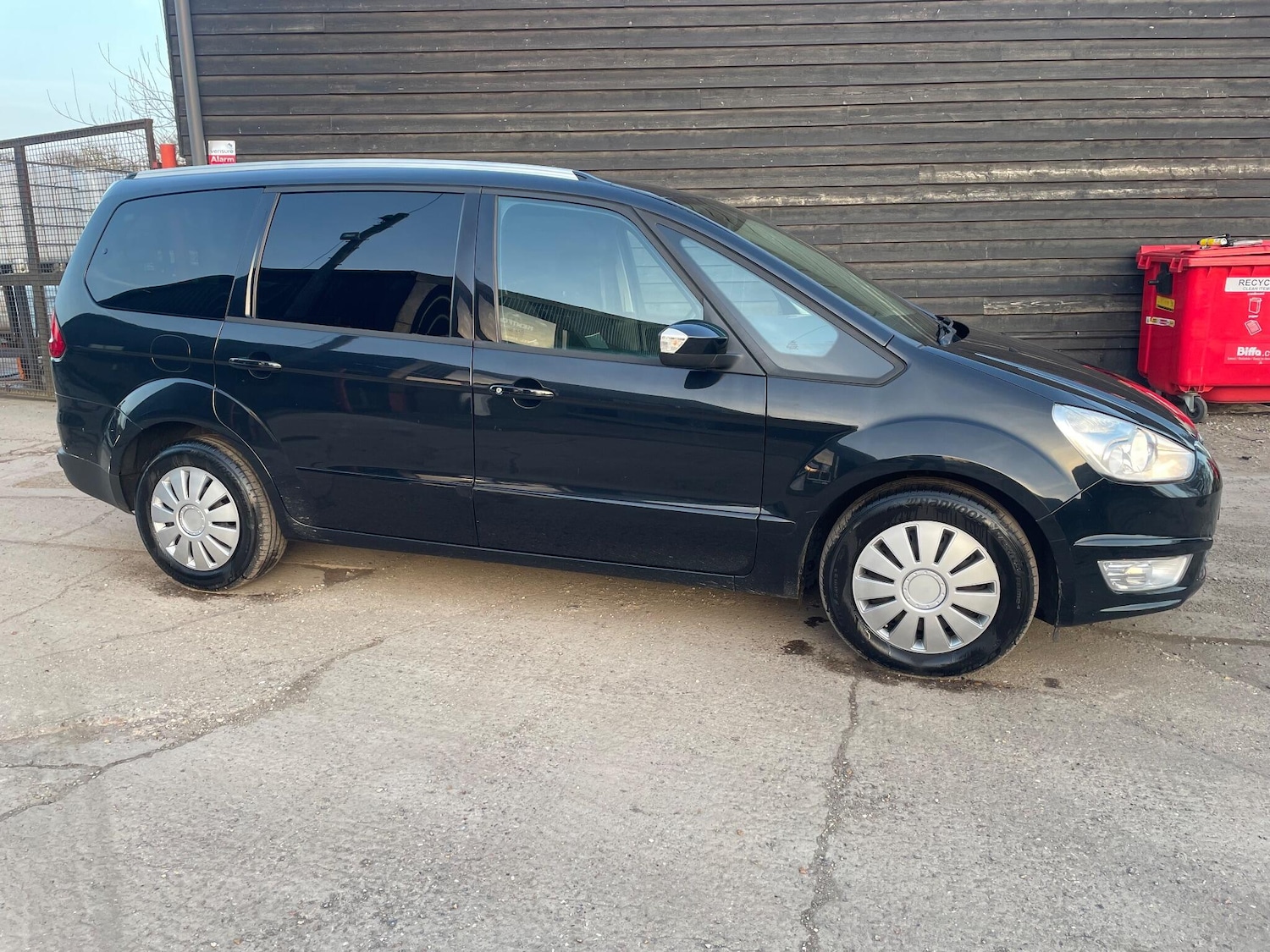 Used Ford Galaxy 2015 for sale - 78043797: Photo 11