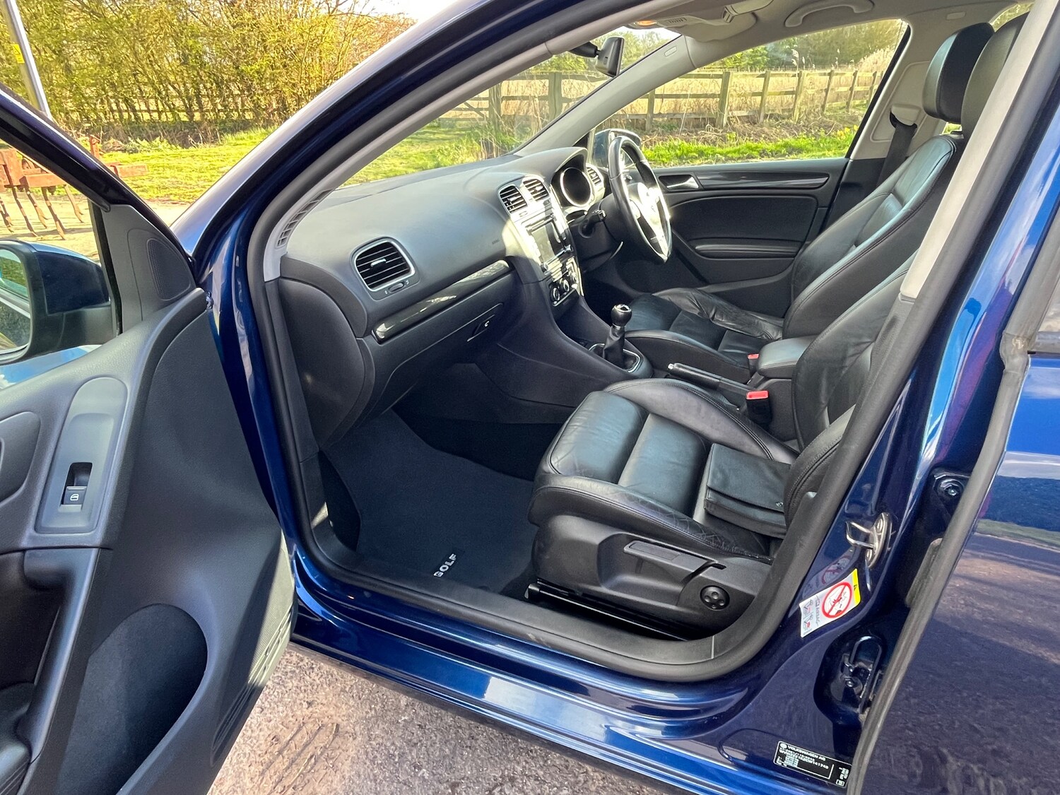 Used Volkswagen Golf 2011 for sale - 78009280: Photo 8