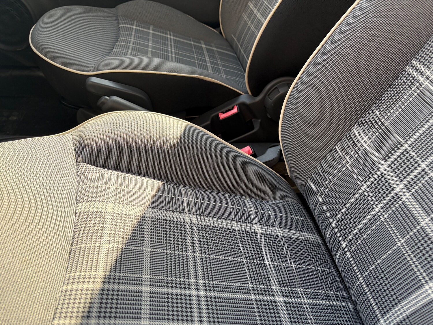 Used Fiat 500 2015 for sale - 77942430: Photo 11