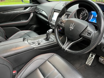 Used Maserati Levante 2018 for sale - 78936755: Photo
