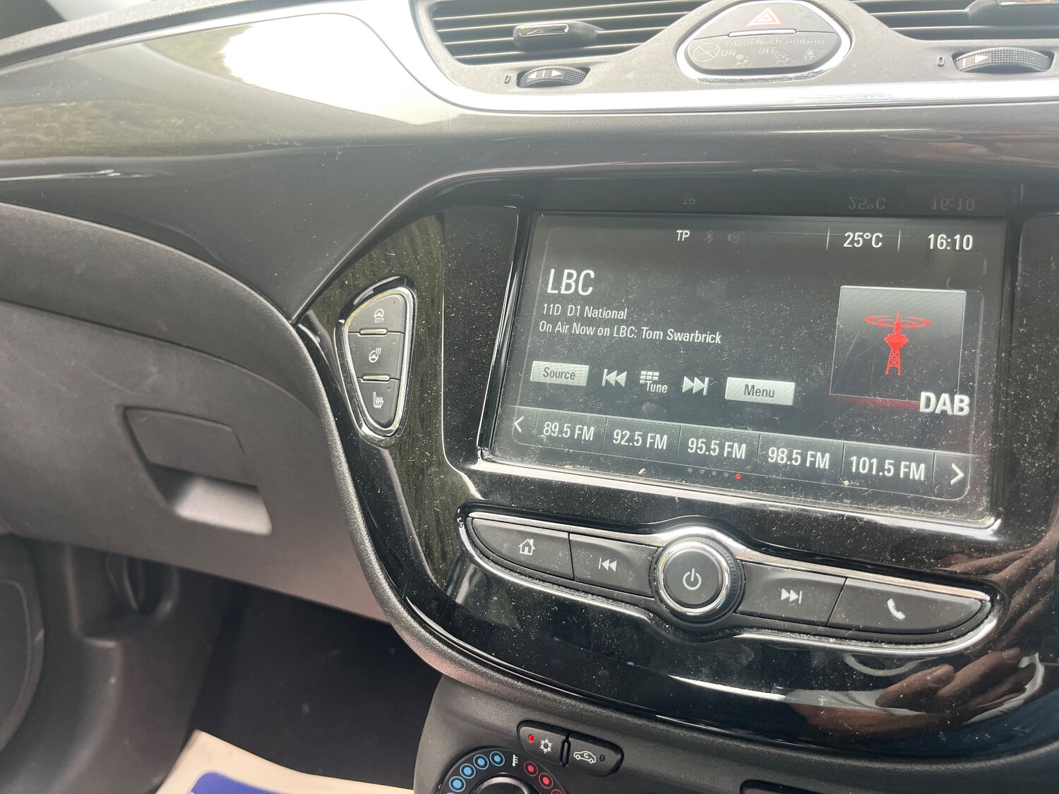 Used Vauxhall Corsa 2016 for sale - 77942434: Photo 14