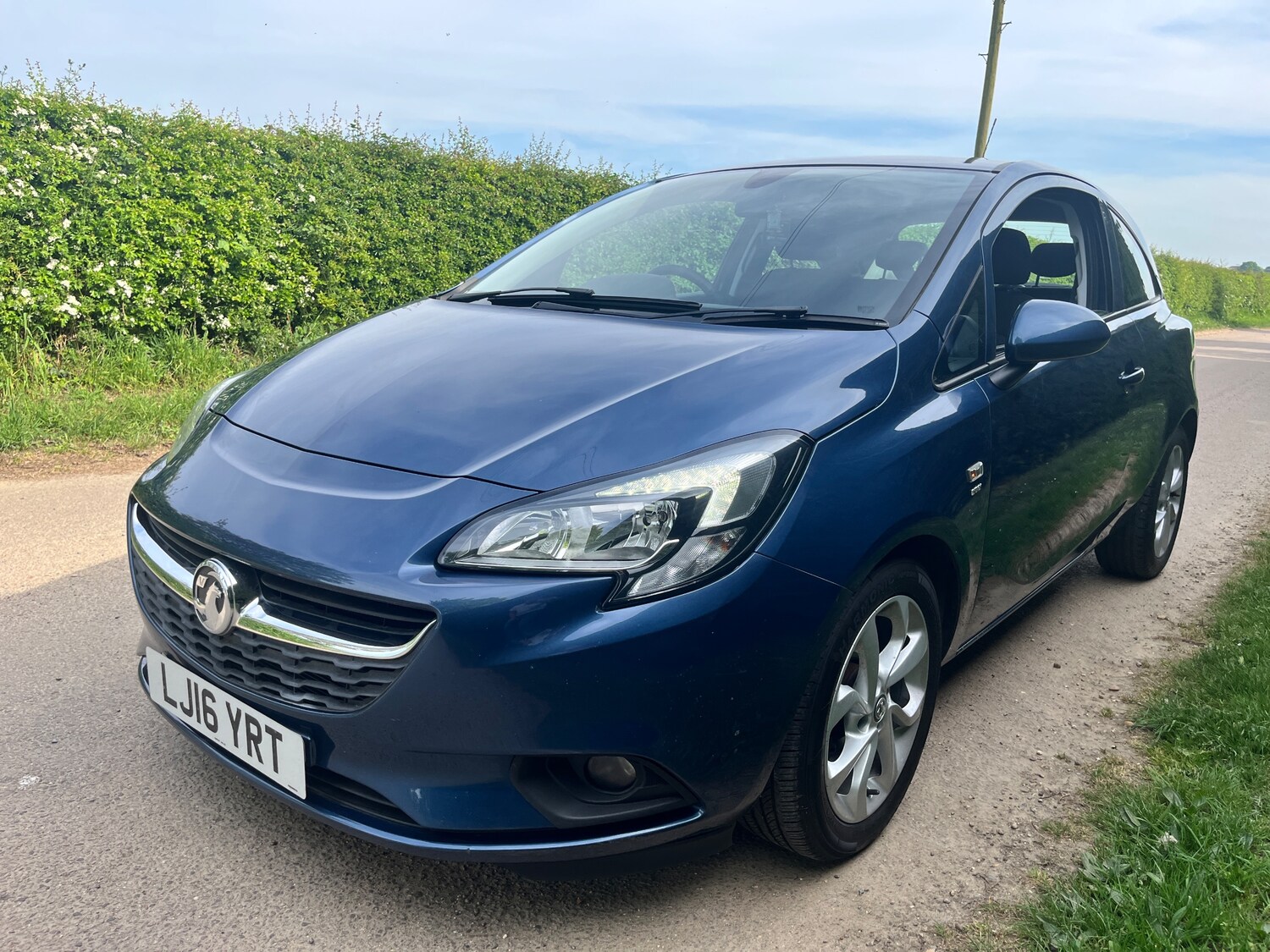 Used Vauxhall Corsa 2016 for sale - 77942434: Photo 4