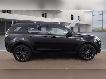 Used Land Rover Discovery Sport 2019 for sale - 77942397: Photo