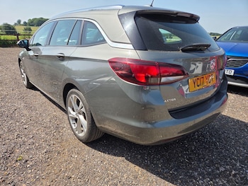 Used Vauxhall Astra 2017 for sale - 79005285: Photo