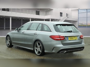 Used Mercedes-Benz C Class 2015 for sale - 77927766: Photo