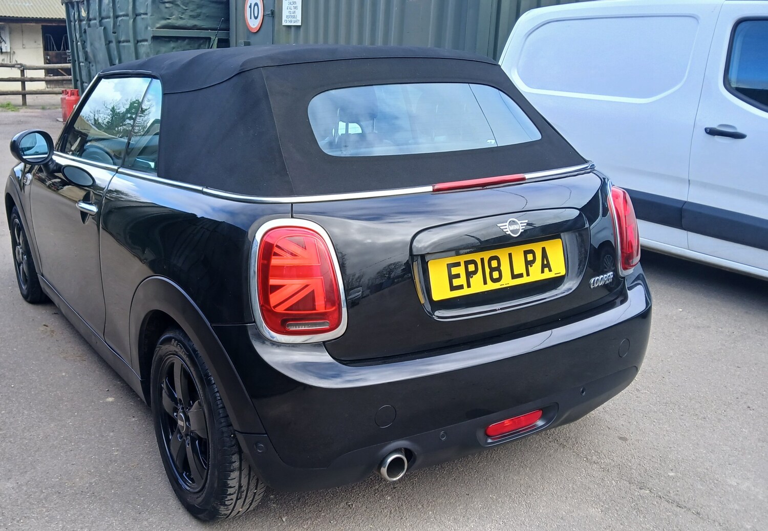 Used MINI Convertible for sale - 78111877: Photo 7