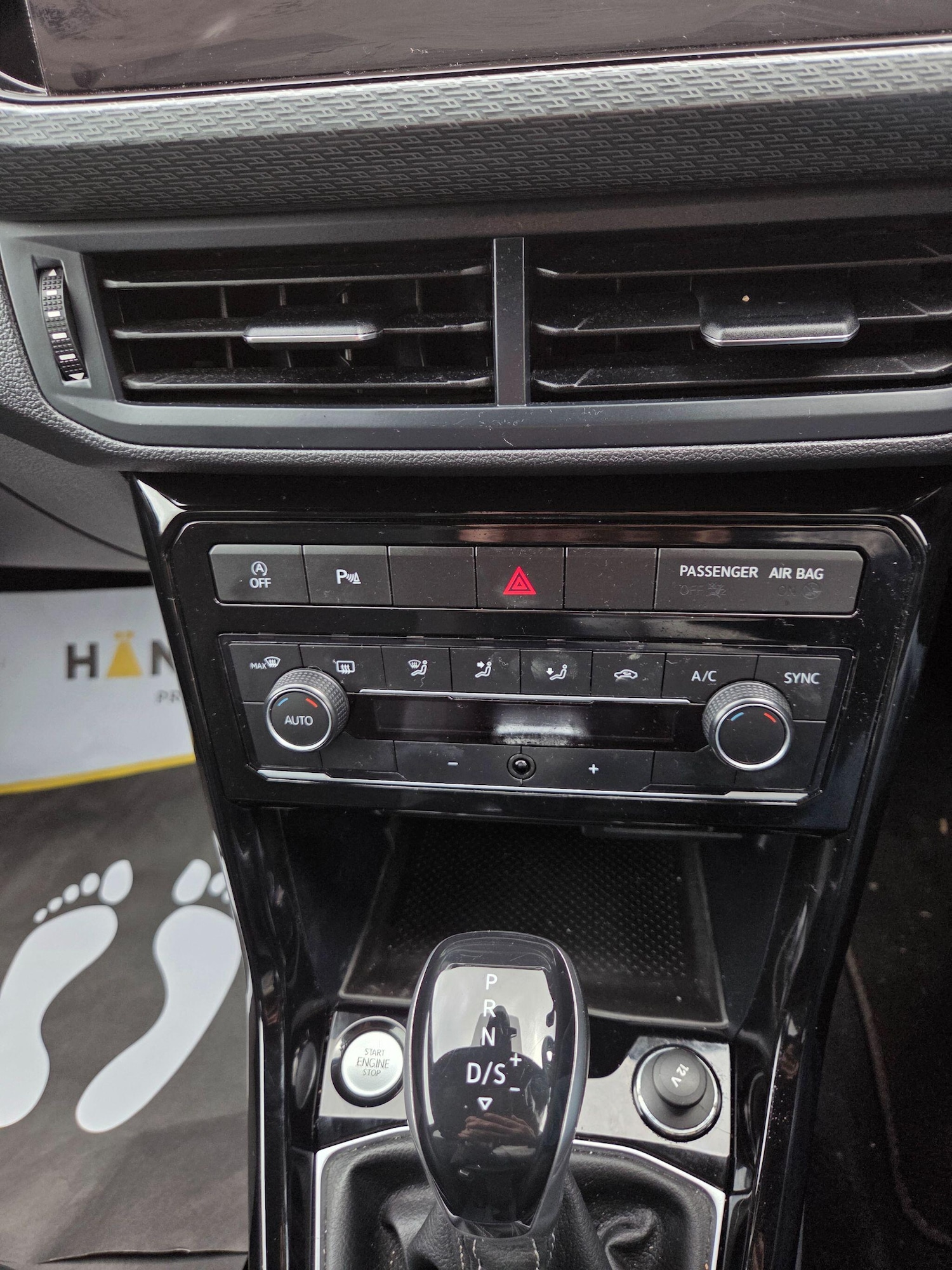 Used Volkswagen T-Cross 2020 for sale - 77982997: Photo 10