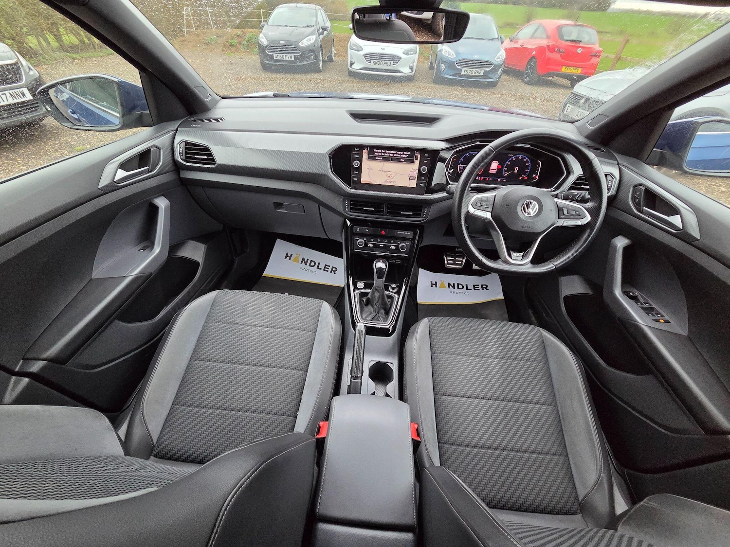 Used Volkswagen T-Cross 2020 for sale - 77982997: Photo 11