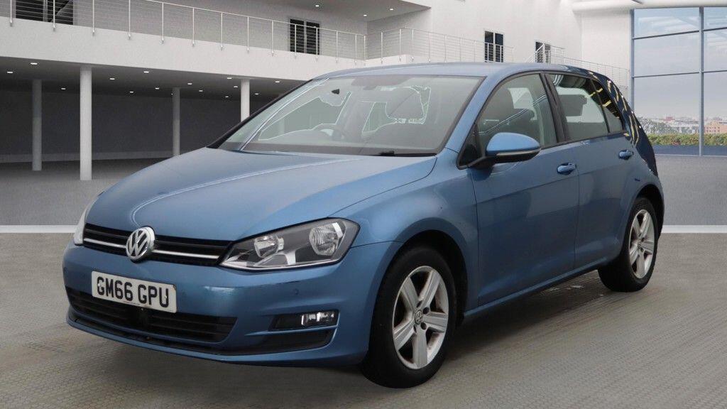 Used Volkswagen Golf 2017 for sale - 77927788: Photo 1