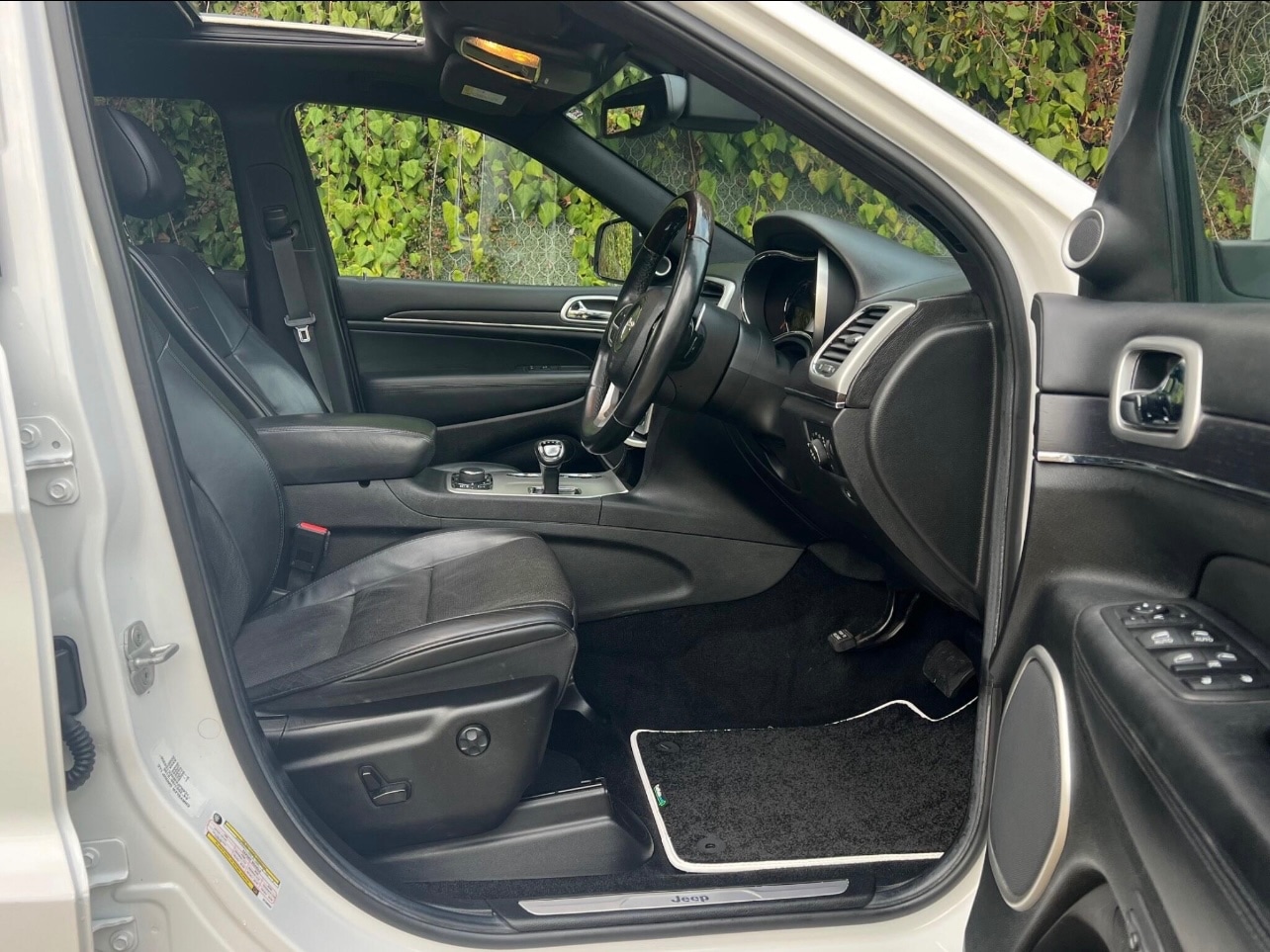 Used Jeep Grand Cherokee 2013 for sale - 78103540: Photo 4