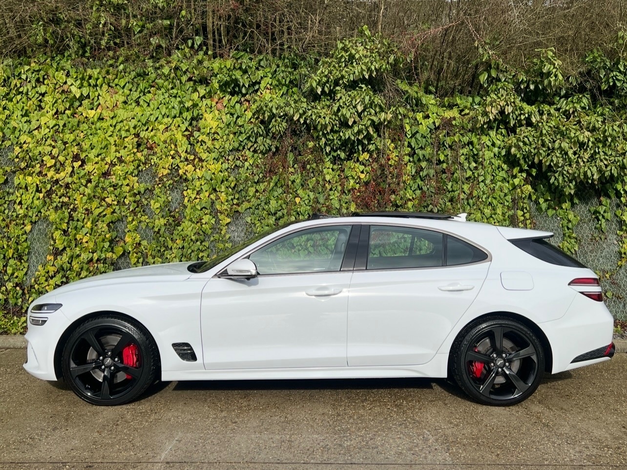 Used Genesis G70 2022 for sale - 78103548: Photo 2