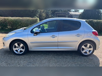 Peugeot 207 feature image