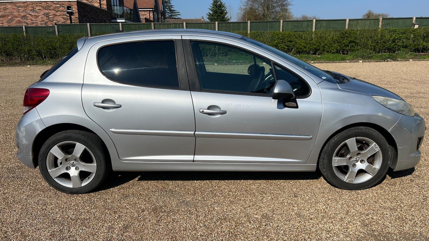Used Peugeot 207 2010 for sale - 77971891: Photo 5