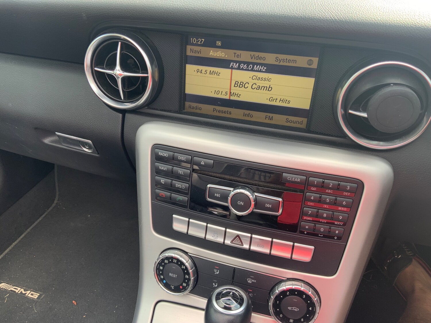 Used Mercedes-Benz SLK 2011 for sale - 77927778: Photo 12