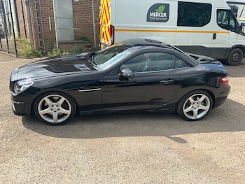 Used Mercedes-Benz SLK 2011 for sale - 77927778: Photo