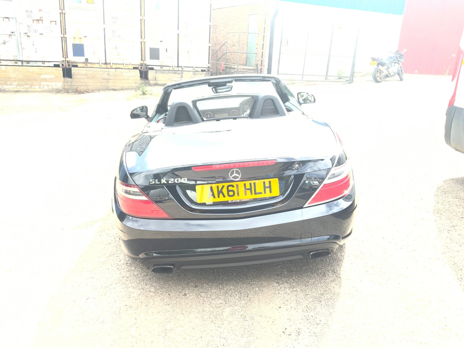 Used Mercedes-Benz SLK 2011 for sale - 77927778: Photo 23